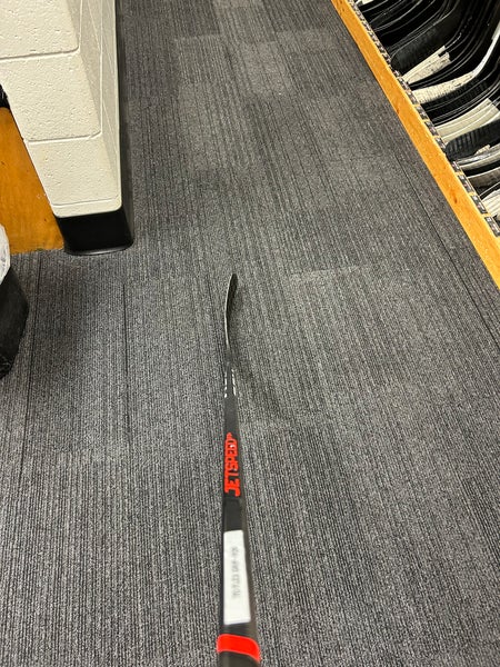 Senior CCM JetSpeed Plus Left Hand Hockey Stick P29 75 Flex (New)