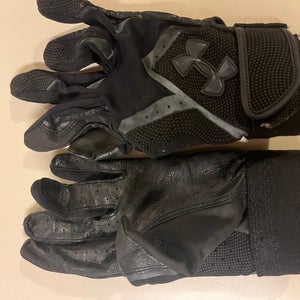 Small Under Armour Batting Gloves (Used)