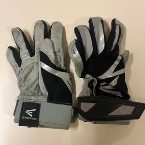 Small Easton Z3 Hyperskin Batting Gloves (Used)