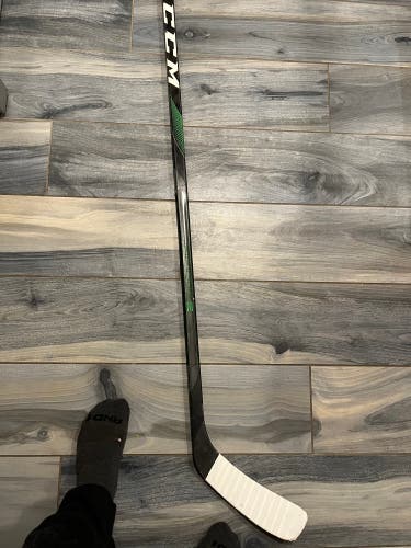 Senior CCM Ribcor Trigger 4 Pro Left Hand Hockey Stick Toe Pattern 95 Flex Pro Stock (Used)