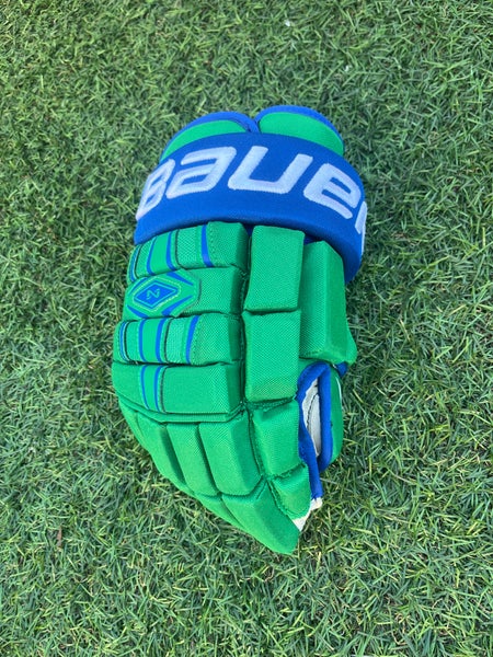 WHALERS Bauer Nexus RIGHT ONLY Glove 14" (Used) Green Blue Hartford Plymouth