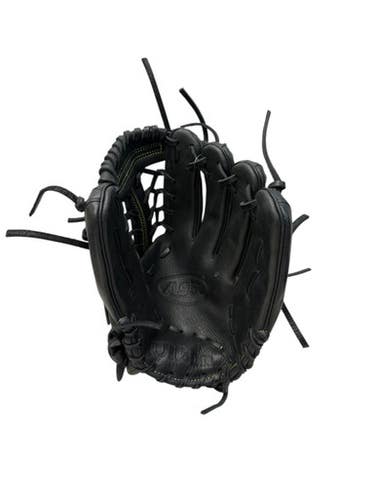 Used Wilson A09RB22DI1175 BB/SB Glove RH Throw Black 11 3/4" 11835-S000201060