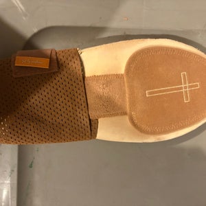 Brown Junior Sliding Mitt (Used)