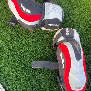 Senior Large Reebok 18K Elbow Pads Pro Stock (Used)