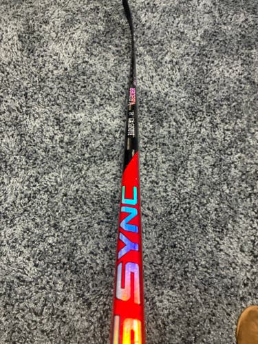 Barnes Pro stock (Red) Bauer Nexus Sync Right Handed Hockey Stick P92 55 Flex (used)