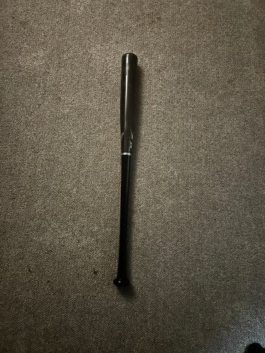 2021 Easton ADV Maple Bat 26 oz 30" (Used)