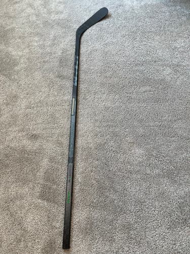 Junior CCM Ribcor Trigger 6 Pro Right Handed Hockey Stick P29 40 Flex (Used)