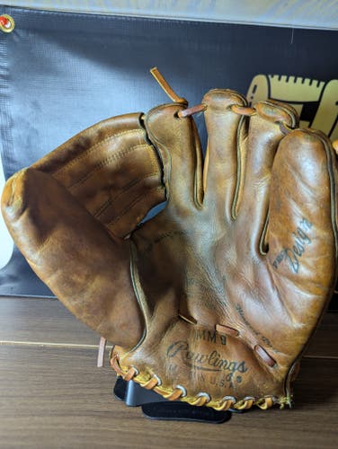 Vintage Mickey mantle Rawlings Baseball Glove (Used)