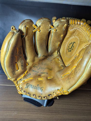 LH  vintage Spalding Baseball Glove (Used)