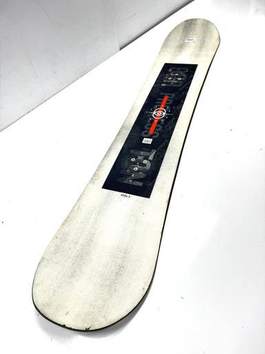 Used Burton PROCESS EXPERIENCE Mens Snowboard Only White 157 cm