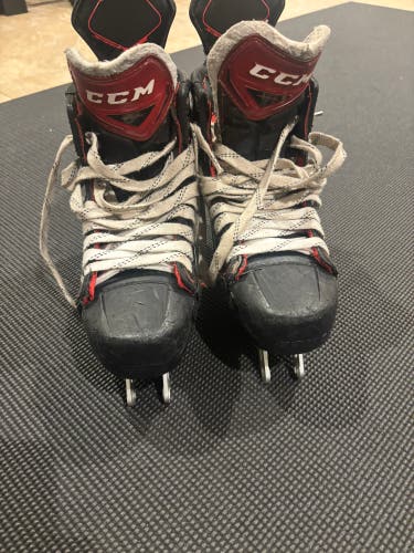 CCM JetSpeed FT4 Pro Hockey Skates Regular Width 7.5 (Used)