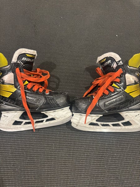 Bauer Vapor 3X Hockey Skates Wide Width 12 (Used)