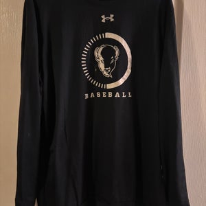 Player issued long sleeve