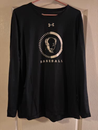 Player issued long sleeve