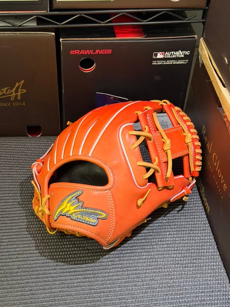 NWTs IP Select Luxury Collection RH Infield Baseball Glove 11.5" (New)
