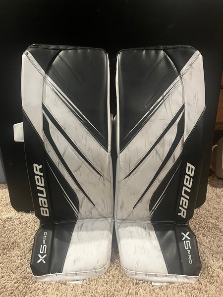 31" Bauer Vapor X5 Pro Goalie Leg Pads (Used)