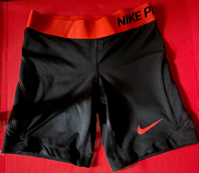 Black Youth medium Nike Pro sliding shorts (Used)