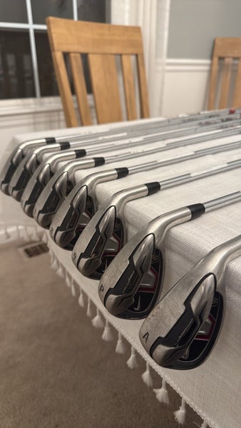 Men's Nike VRS Covert X Right Handed Iron Set Stiff Flex (8 Clubs) #4 - #9, PW, GW Steel Shaft (Used