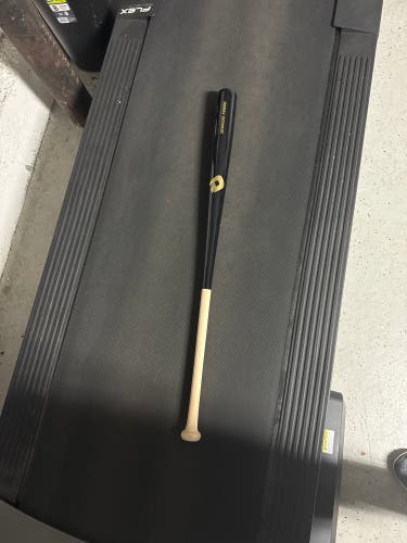 DeMarini Wood Fungo Wood Bat (-10) 25 oz 35.5" (New)