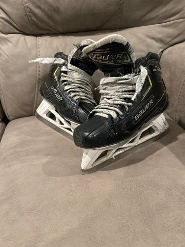 2021 Bauer Elite Hockey Goalie Skates Regular Width 7.5 (Used)