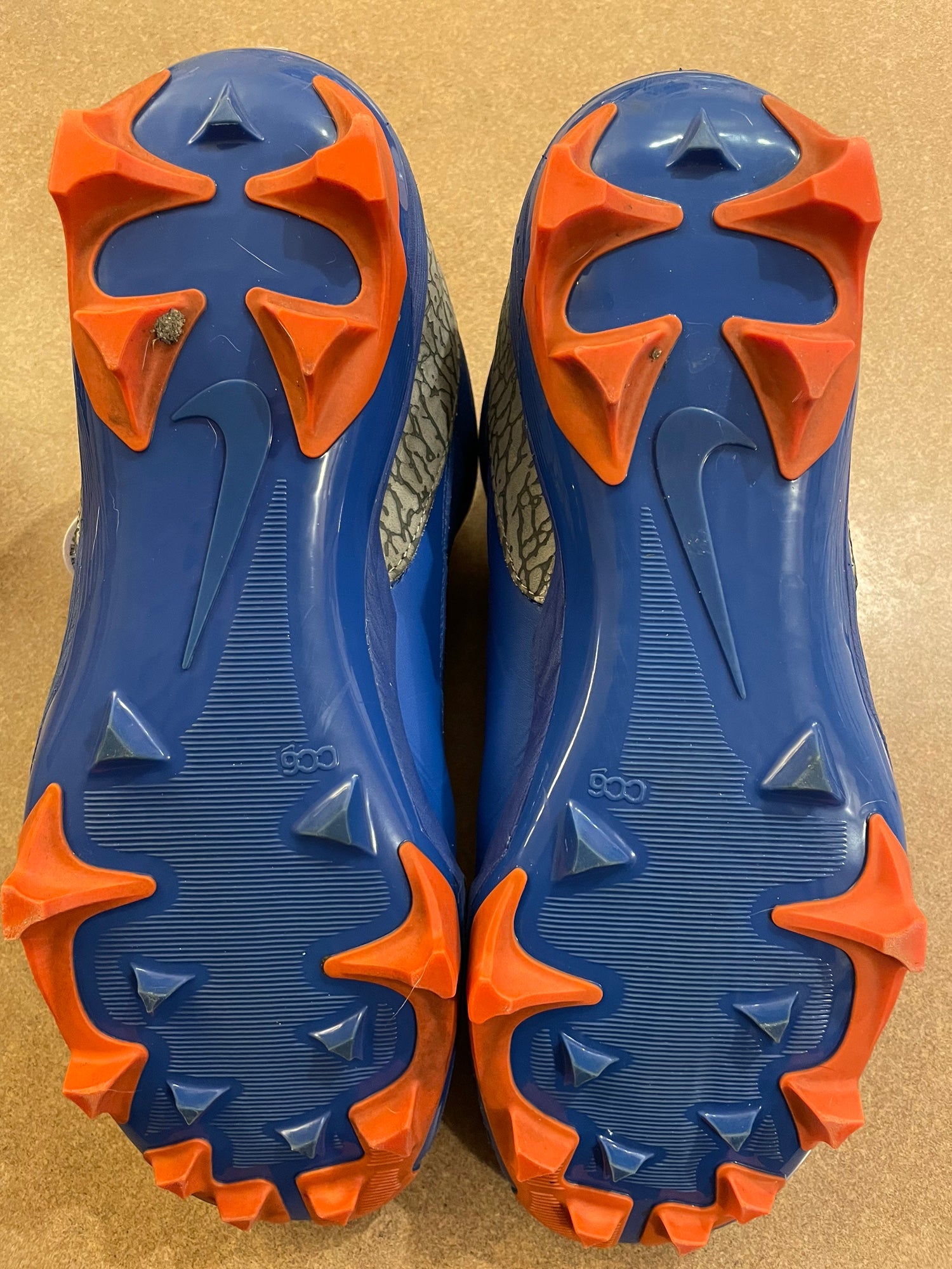 Nike Force Savage Pro 3 Shark PE Oregon State Orange Black Football Cleats 14 Size 14 Air Jordan 3 Force Savage Florida Gators PE Blue  main image 2