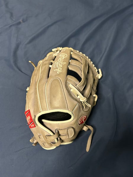 Rawlings R9 RH Outfield Softball Glove 13" +3 softballs