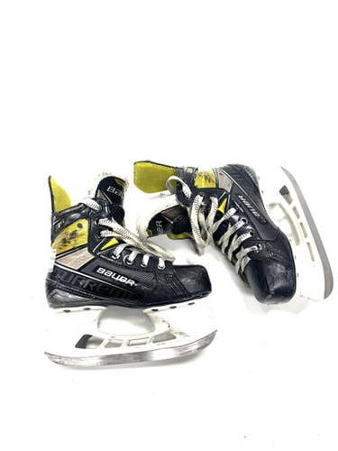 Used Bauer 3S Junior Hockey Skate Junior 01.5 11860-S000295496
