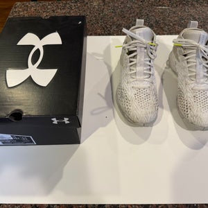 Under Armour Spotlight - Men's Turf Cleats (Size 11)