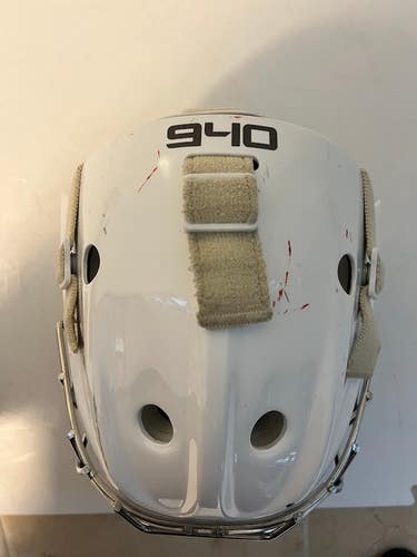 Junior 2021 Bauer 940 Goalie Mask (Used)