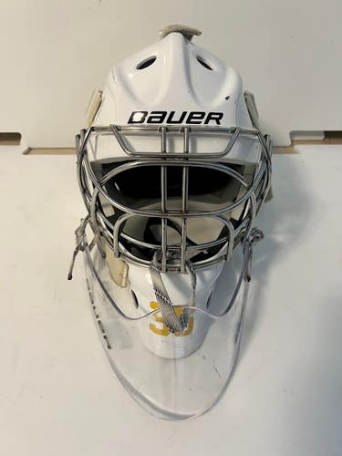 Junior 2021 Bauer 940 Goalie Mask (Used)
