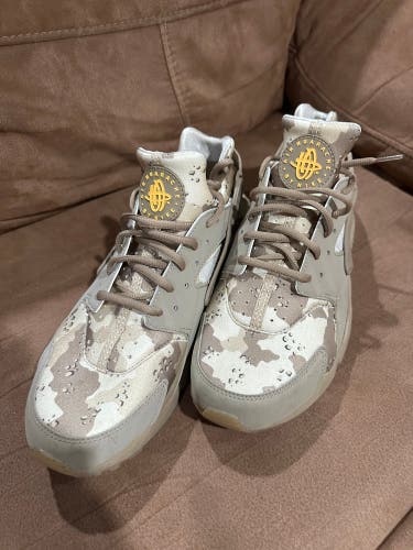 Camo Men’s Huraches