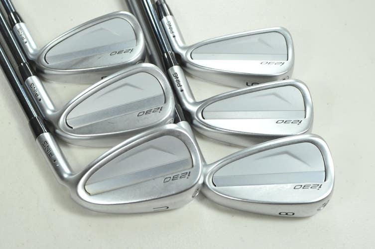 Ping i230 6-W,UW Iron Set Regular Flex Black Dot Right Graphite  # 206294