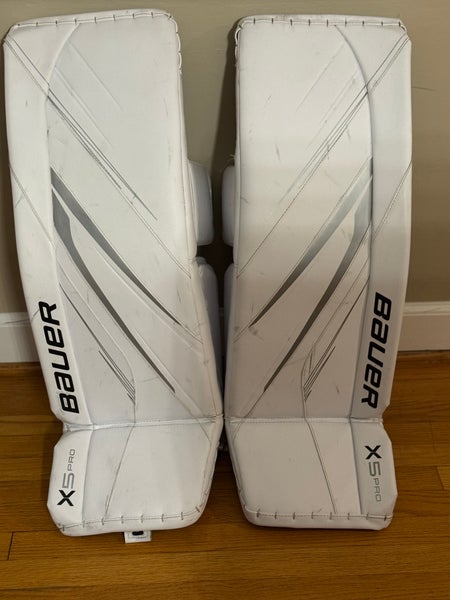 35" Bauer Vapor X5 Pro Goalie Leg Pads (Used)