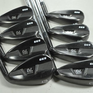 Sub 70 699 V2 4-PW,GW Black Iron Set X-Stiff Flex RH KBS Tour 130 Steel # 206302