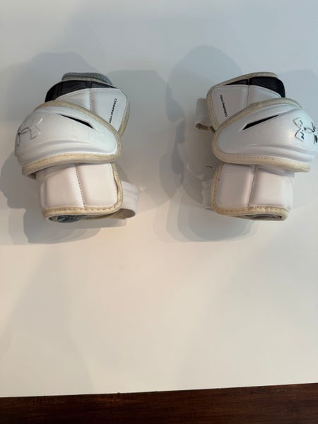 Medium Adult Under Armour Command Pro Arm Pads (Used)