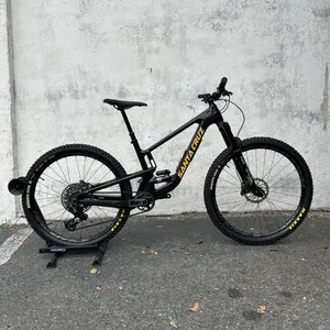 SANTA CRUZ 5010 5 CC X0 AXS 2024 Medium Gloss Black - Brand New Floor Model