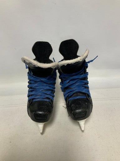 Used Bauer SUPREME 140 Junior Hockey Skate Junior 04 11823-S000035996