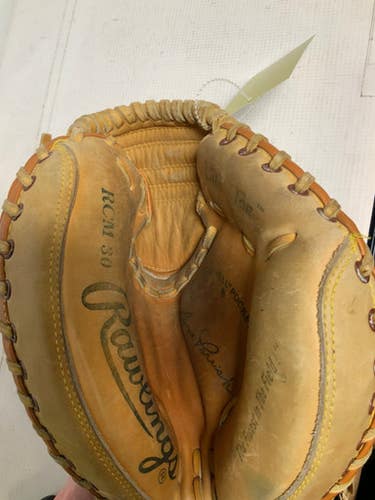 Used Rawlings RCM30 BB/SB Catchers RH Throw Brown 30" 11823-S000035980