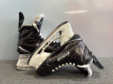 Used Bauer 1S Junior Hockey Skate Junior 03 11858-S000080329
