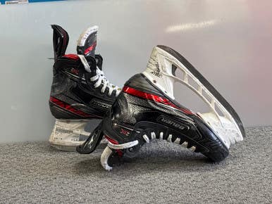 Used Bauer 2X Junior Hockey Skate Junior 04 11858-S000081674