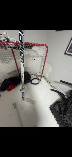 Junior Bauer Elite Regular Goalie Stick 21" Paddle (Used)