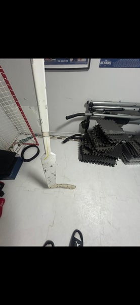 Junior Bauer Vapor 3X Regular Goalie Stick 22" Paddle (Used)