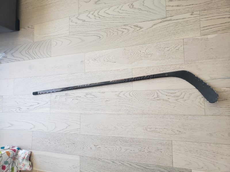 Junior Bauer Twitch Right Handed Hockey Stick P92 40 Flex (Used)
