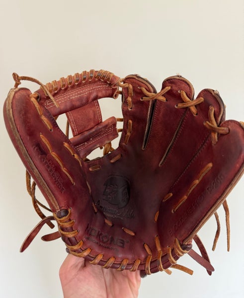 Infield RH Nokona Bloodline pro elite Baseball Glove 11.25" (Used)