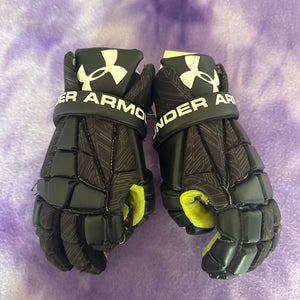 Black Under Armour Command Lacrosse Gloves 9" (Used)
