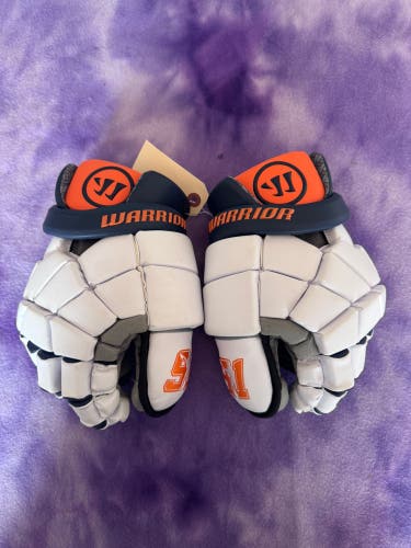 White Goalie Warrior Nemesis Lacrosse Gloves Medium (Used)