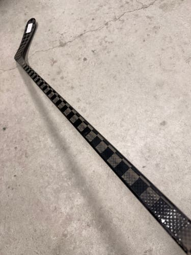 77 Flex P88 BLCKSTCK PRO 2 Proto-R, Novium Pro Similar Kick Point Senior Right Hand