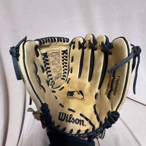 RH Wilson A2452 Baseball Glove 11.5" (Used)