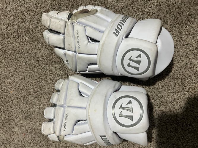Warrior Burn Lacrosse Gloves Small (Used)