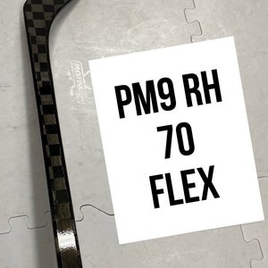 Senior(1x)Right PM9 70 Flex ProBlackStock™ Unbranded Blackouts Pro Stock Nexus Hockey Sticks